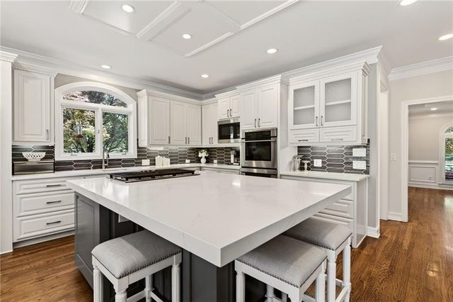 1420 Spyglass Hill Drive, Johns Creek, GA 30097