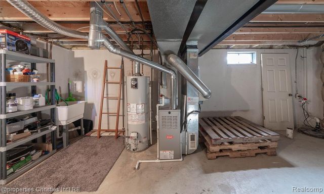3112 Hidden Trail, Waterford, MI 48328