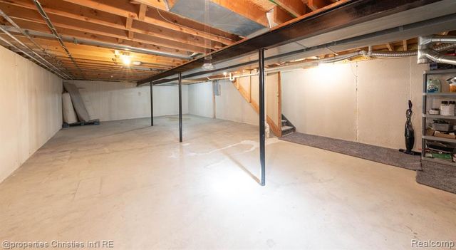 3112 Hidden Trail, Waterford, MI 48328