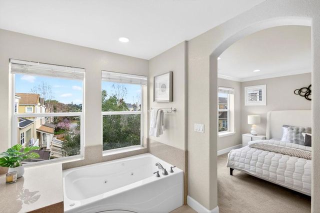 11512 Murano Circle, Cupertino, CA 95014