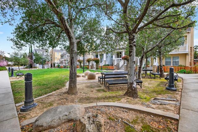 11512 Murano Circle, Cupertino, CA 95014