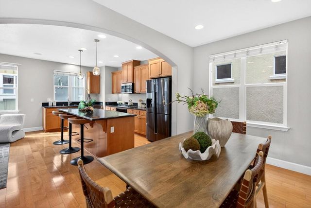 11512 Murano Circle, Cupertino, CA 95014