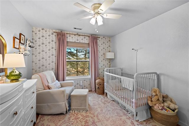 2784 N Raintree Drive, Fayetteville, AR 72703