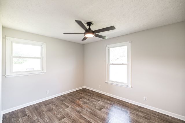 127 Susan Dr, Hendersonville, TN 37075