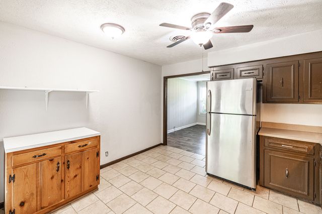 127 Susan Dr, Hendersonville, TN 37075