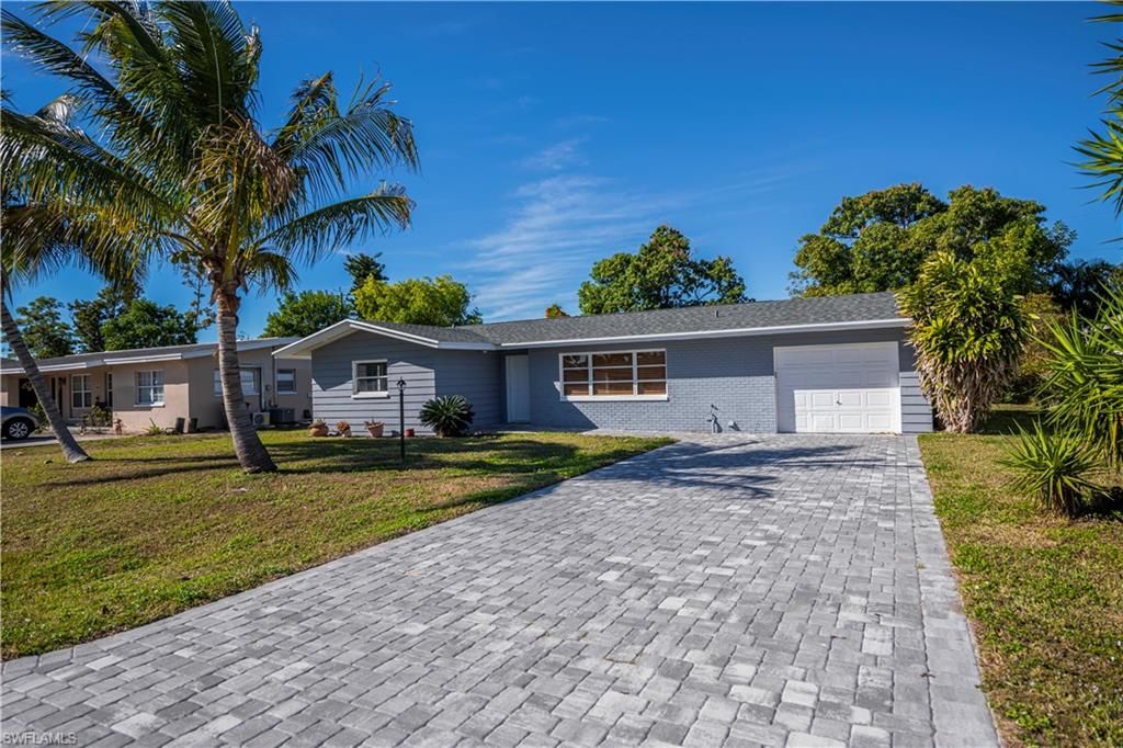 4968 Vincennes ST, Cape Coral, FL 33904