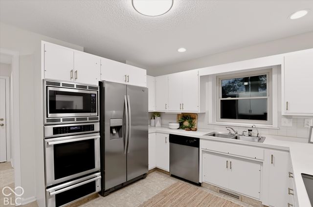 4657 Aldersgate Drive, Carmel, IN 46033
