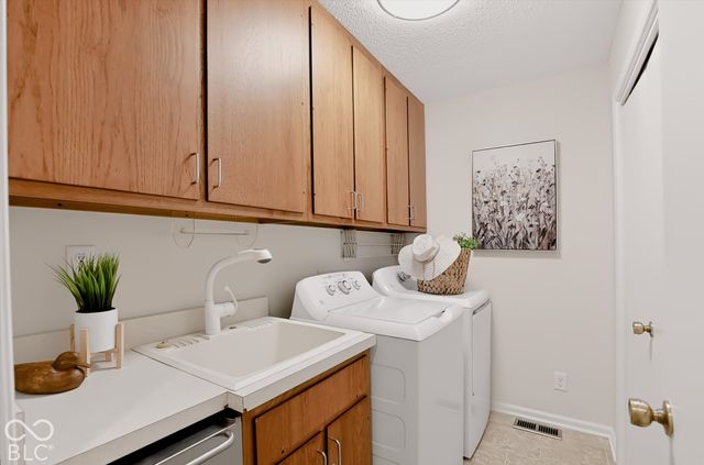 4657 Aldersgate Drive, Carmel, IN 46033