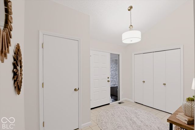 4657 Aldersgate Drive, Carmel, IN 46033
