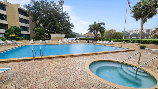 2618 COVE CAY DRIVE 108, Clearwater, FL 33760