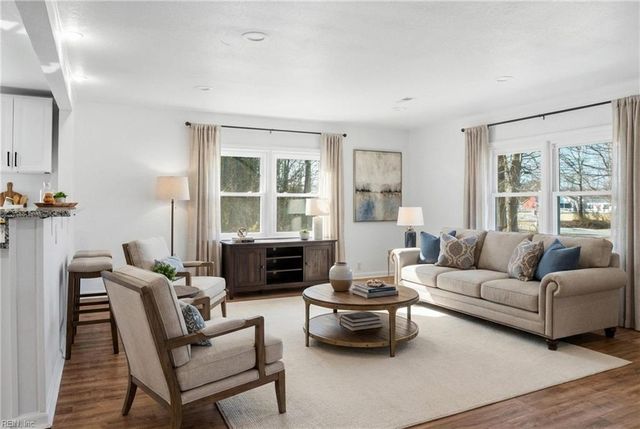 3104 Nansemond PW, Suffolk, VA 23434