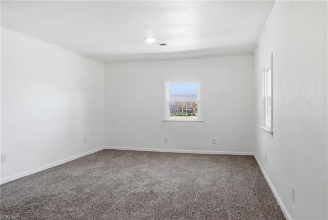 3104 Nansemond PW, Suffolk, VA 23434