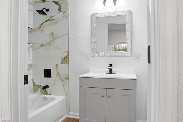 3104 Nansemond PW, Suffolk, VA 23434