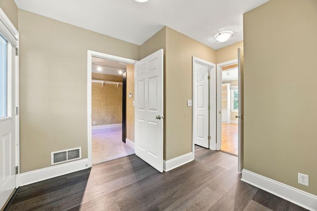 3900 W 47th Street, Edina, MN 55424