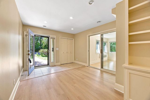 3900 W 47th Street, Edina, MN 55424