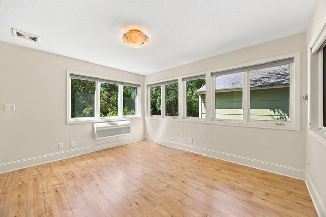 3900 W 47th Street, Edina, MN 55424