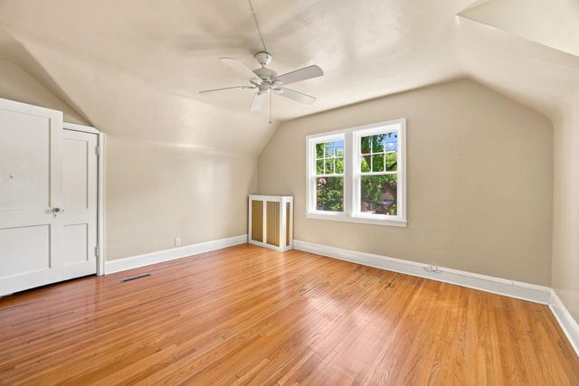 3900 W 47th Street, Edina, MN 55424