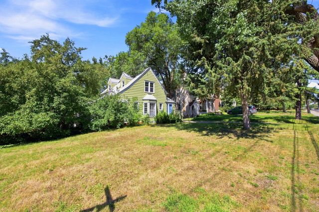 3900 W 47th Street, Edina, MN 55424
