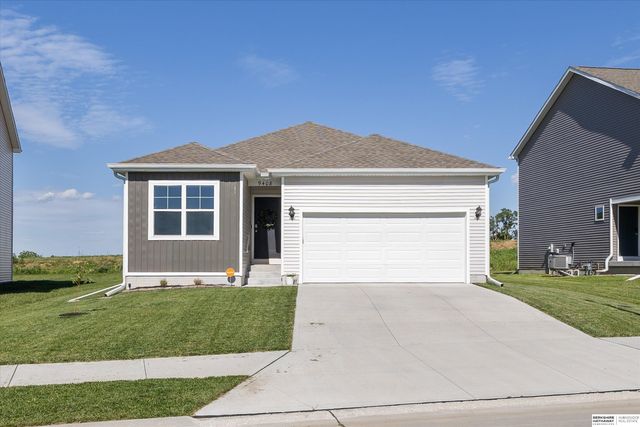 9408 Reynolds Street, Omaha, NE 68122