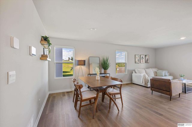9408 Reynolds Street, Omaha, NE 68122