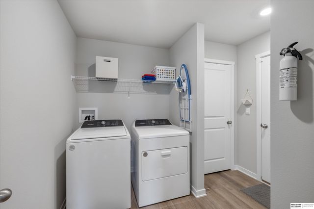 9408 Reynolds Street, Omaha, NE 68122