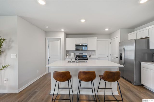 9408 Reynolds Street, Omaha, NE 68122