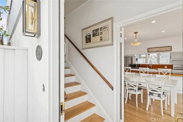 200 Grand Canal, Newport Beach, CA 92662