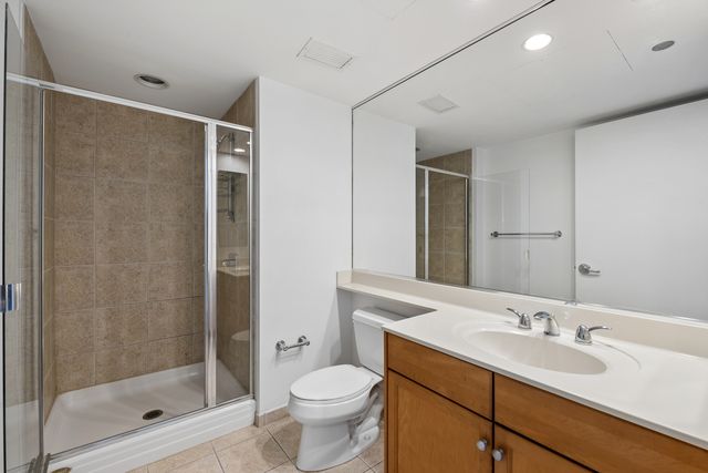 130 N Garland Court 2409, Chicago, IL 60602