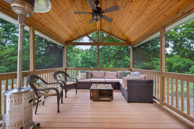 562 Bluff View Drive, Ringgold, GA 30736