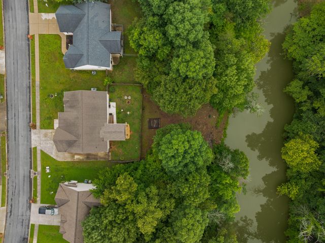 562 Bluff View Drive, Ringgold, GA 30736
