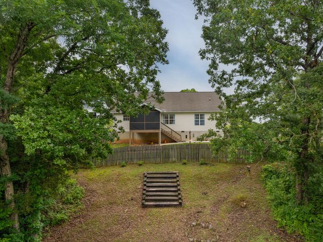 562 Bluff View Drive, Ringgold, GA 30736