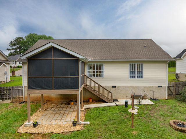 562 Bluff View Drive, Ringgold, GA 30736