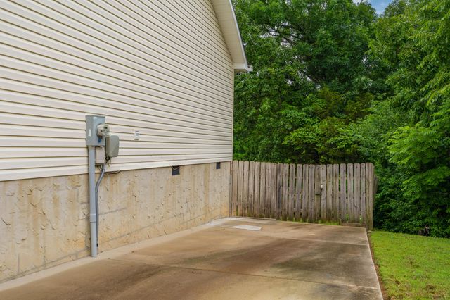 562 Bluff View Drive, Ringgold, GA 30736