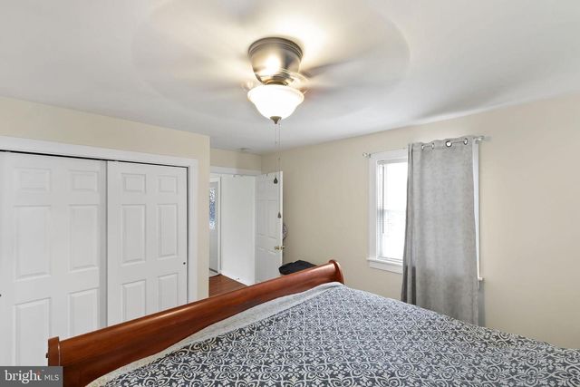 2323 BATTLEFIELD RD, Fishers Hill, VA 22626
