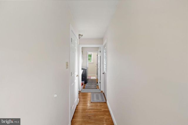 2323 BATTLEFIELD RD, Fishers Hill, VA 22626