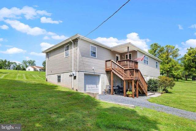 2323 BATTLEFIELD RD, Fishers Hill, VA 22626