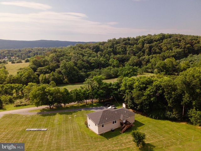 2323 BATTLEFIELD RD, Fishers Hill, VA 22626