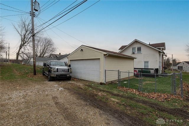 308 Ridge Road, Springfield, OH 45503
