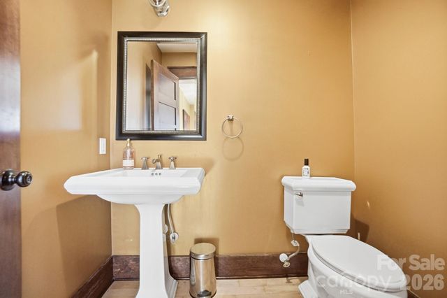 17928 Pages Pond Court, Davidson, NC 28036