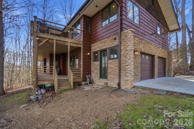 17928 Pages Pond Court, Davidson, NC 28036