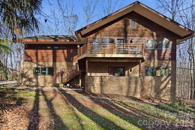 17928 Pages Pond Court, Davidson, NC 28036