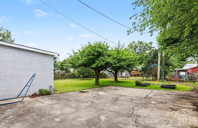 3430 Meredith Avenue, Charlotte, NC 28208