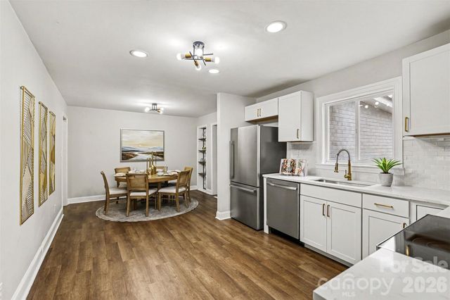 3430 Meredith Avenue, Charlotte, NC 28208