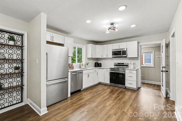 3430 Meredith Avenue, Charlotte, NC 28208
