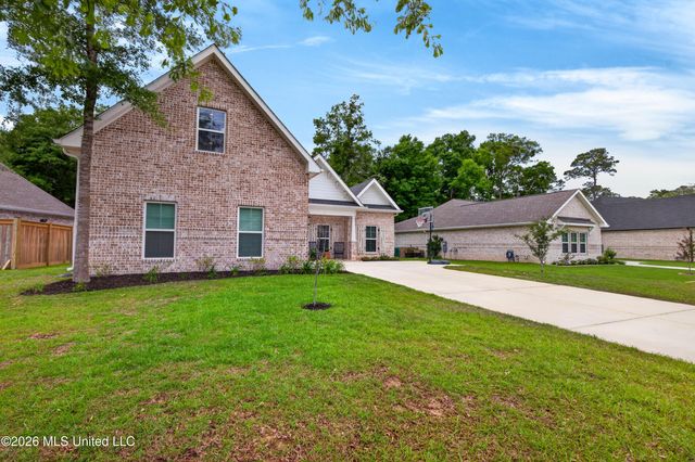 11021 Alphabet Road, Gulfport, MS 39503