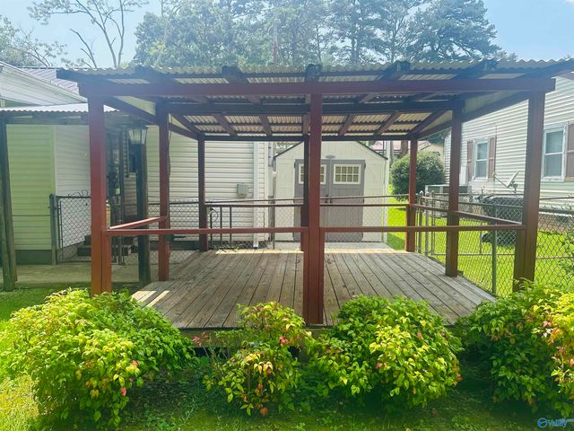1931 Noccalula Road, Gadsden, AL 35904