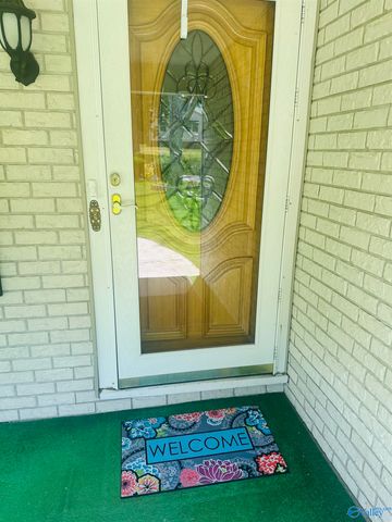 1931 Noccalula Road, Gadsden, AL 35904