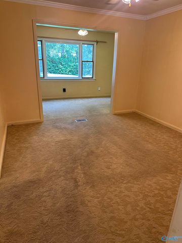 1931 Noccalula Road, Gadsden, AL 35904