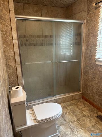 1931 Noccalula Road, Gadsden, AL 35904