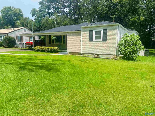 1931 Noccalula Road, Gadsden, AL 35904